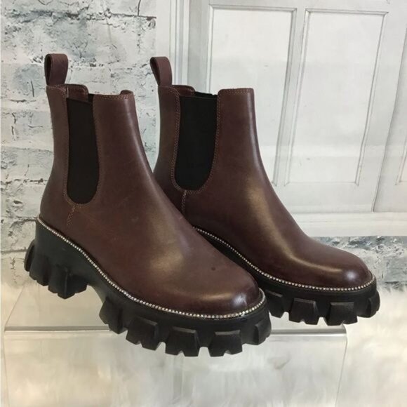 Gianni Bini Shoes - Gianni Bini Downtown Chelsea Lug Sole Brown Leather Pull on Boots Sz 9.5